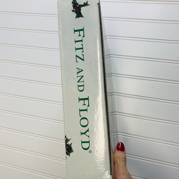 Fitz and Floyd Plaid Christmas Santa Canape Plate - Picture 7 of 7